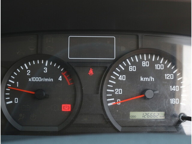 いすゞエルフダブルキャブ（Wキャブ）小型（2t・3t）[写真25]