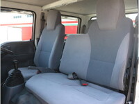 いすゞエルフダブルキャブ（Wキャブ）小型（2t・3t）[写真35]