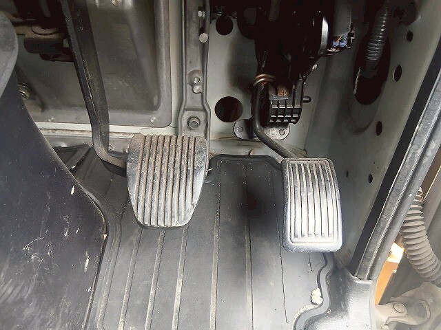 日野レンジャーアルミウイング中型（4t）[写真17]