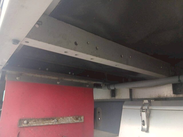 日野レンジャーアルミウイング中型（4t）[写真33]