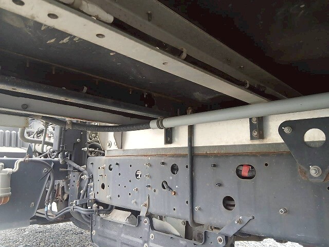 日野レンジャーアルミウイング中型（4t）[写真37]