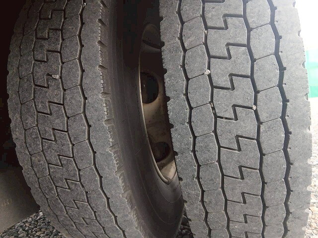 日野レンジャーアルミウイング中型（4t）[写真40]