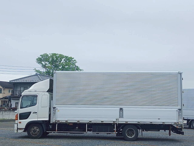 日野レンジャーアルミウイング中型（4t）[写真06]