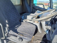 三菱ふそうファイター冷凍車（冷蔵車）中型（4t）[写真18]