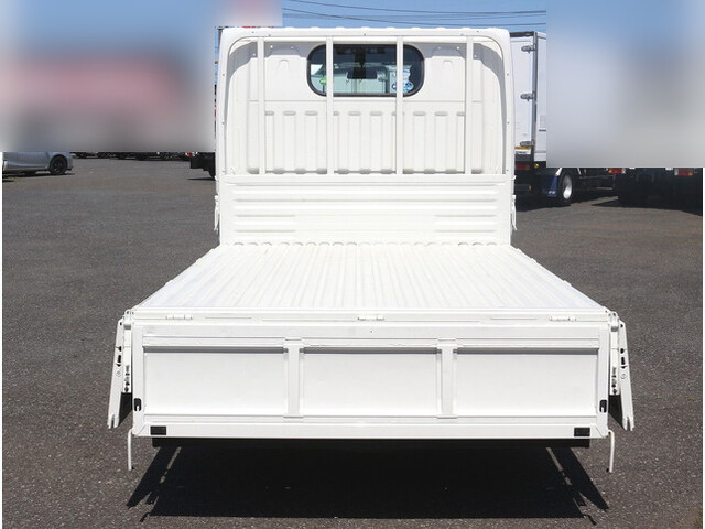 日産アトラスダブルキャブ（Wキャブ）小型（2t・3t）[写真10]