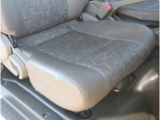 日産アトラスダブルキャブ（Wキャブ）小型（2t・3t）[写真18]