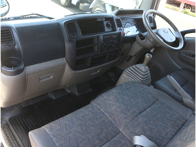 日産アトラスダブルキャブ（Wキャブ）小型（2t・3t）[写真30]