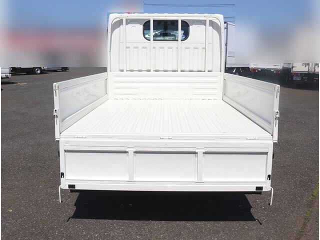 日産アトラスダブルキャブ（Wキャブ）小型（2t・3t）[写真07]