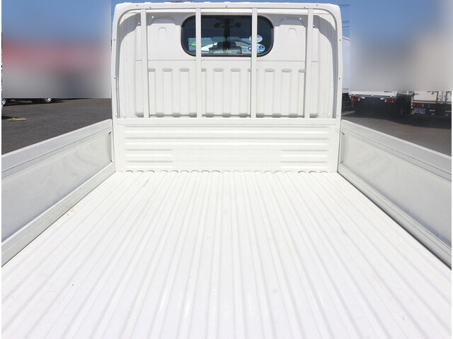 日産アトラスダブルキャブ（Wキャブ）小型（2t・3t）[写真08]