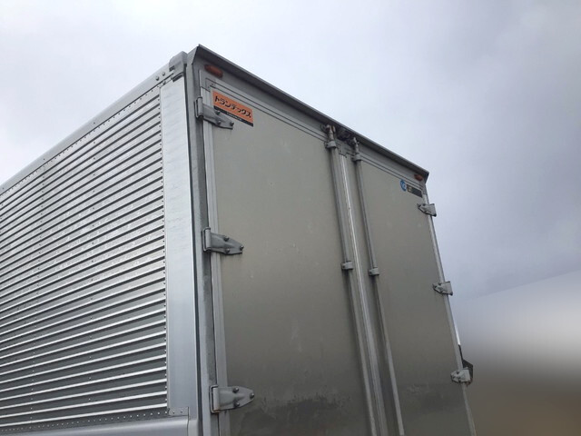 日野レンジャーアルミウイング中型（4t）[写真04]