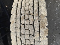 いすゞフォワード冷凍車（冷蔵車）中型（4t）[写真23]