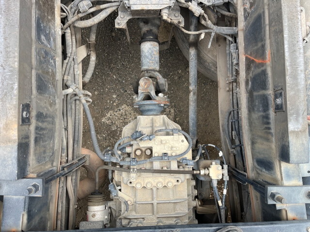 日野プロフィアダンプ大型（10t）[写真23]