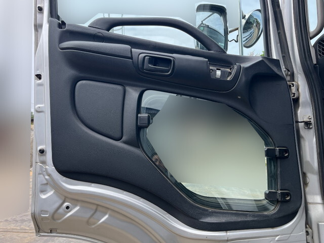 日野プロフィアダンプ大型（10t）[写真26]