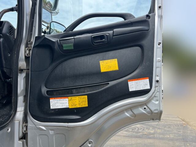 日野プロフィアダンプ大型（10t）[写真27]