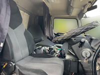 日野プロフィアダンプ大型（10t）[写真30]