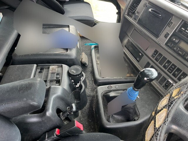 日野プロフィアダンプ大型（10t）[写真34]