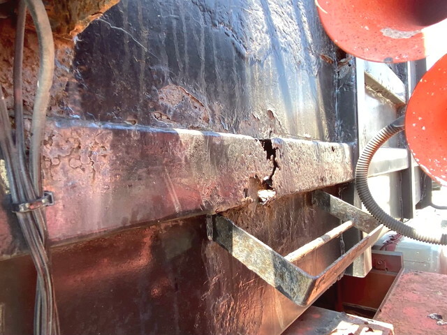 三菱ふそうスーパーグレートダンプ大型（10t）[写真11]