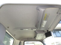 日野デュトロパネルバン小型（2t・3t）[写真17]