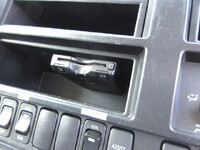 日野デュトロパネルバン小型（2t・3t）[写真23]