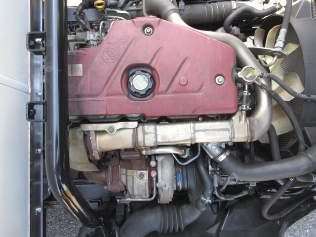 日野デュトロパネルバン小型（2t・3t）[写真28]