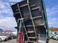 いすゞフォワードダンプ増トン（6t・8t）[写真16]