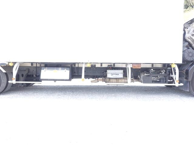 いすゞフォワード冷凍車（冷蔵車）中型（4t）[写真15]