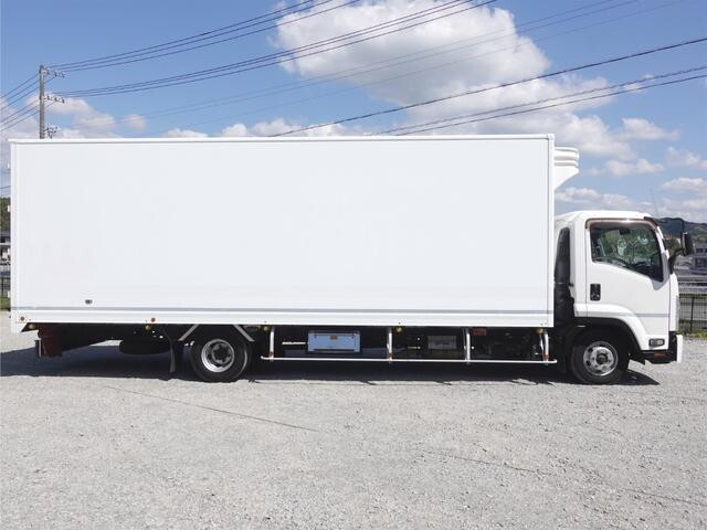 いすゞフォワード冷凍車（冷蔵車）中型（4t）[写真07]