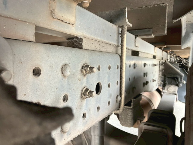 三菱ふそうキャンターアルミブロック小型（2t・3t）[写真25]