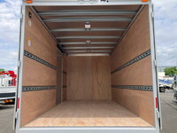 三菱ふそうキャンターアルミバン小型（2t・3t）[写真18]