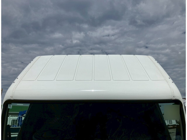 三菱ふそうキャンターアルミバン小型（2t・3t）[写真27]