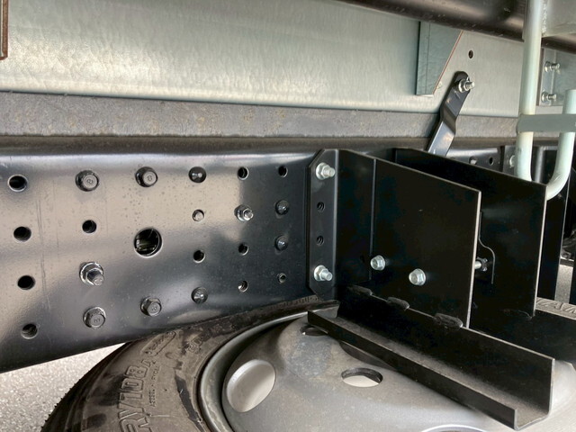 三菱ふそうキャンターアルミバン小型（2t・3t）[写真34]