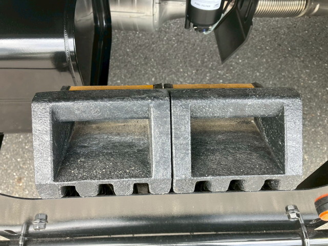 三菱ふそうキャンターアルミバン小型（2t・3t）[写真36]