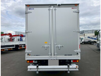 三菱ふそうキャンターアルミバン小型（2t・3t）[写真10]