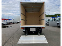 三菱ふそうキャンターアルミバン小型（2t・3t）[写真08]