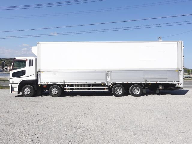 三菱ふそうスーパーグレート冷蔵冷凍ウイング大型（10t）[写真09]