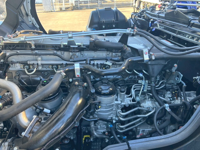 三菱ふそうスーパーグレートクレーン4段大型（10t）[写真31]