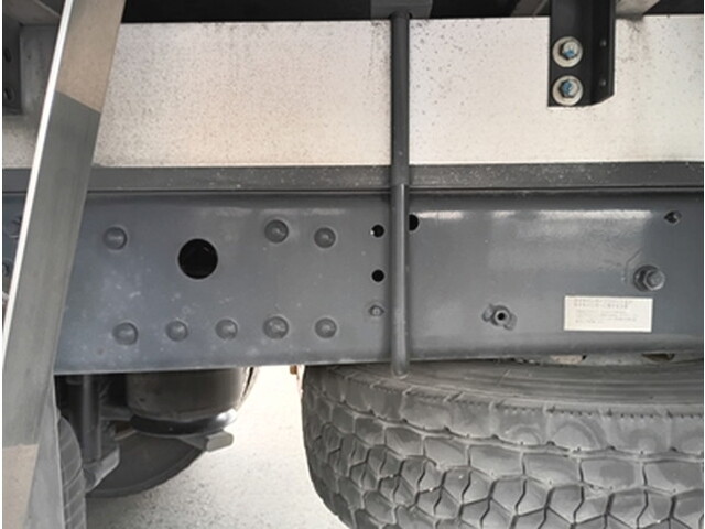 三菱ふそうファイター冷凍車（冷蔵車）中型（4t）[写真10]