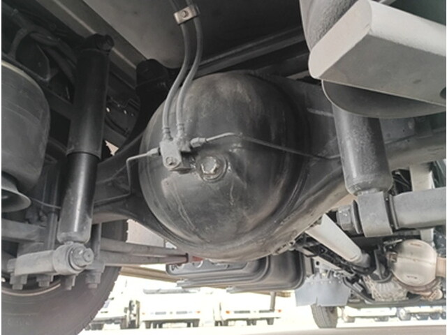 三菱ふそうファイター冷凍車（冷蔵車）中型（4t）[写真13]