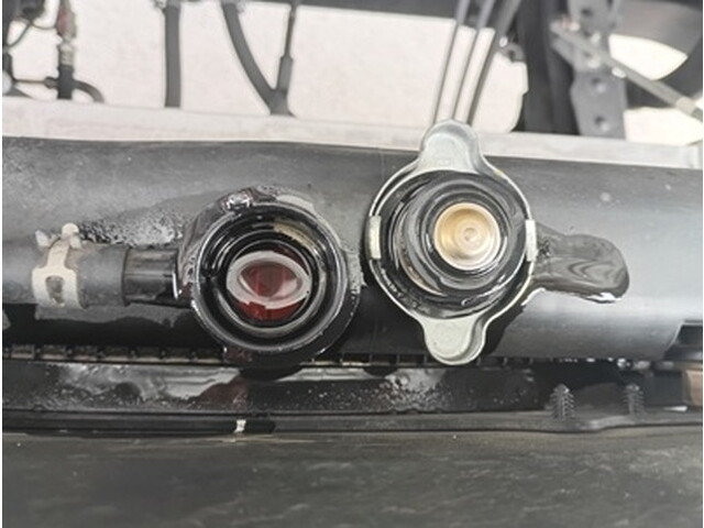 三菱ふそうファイター冷凍車（冷蔵車）中型（4t）[写真20]