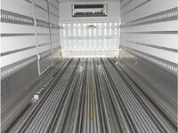 三菱ふそうファイター冷凍車（冷蔵車）中型（4t）[写真08]