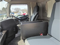 日野プロフィアトレーラーヘッド（トラクターヘッド）大型（10t）[写真21]