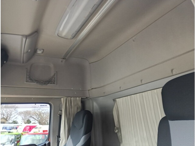 日野プロフィアトレーラーヘッド（トラクターヘッド）大型（10t）[写真23]