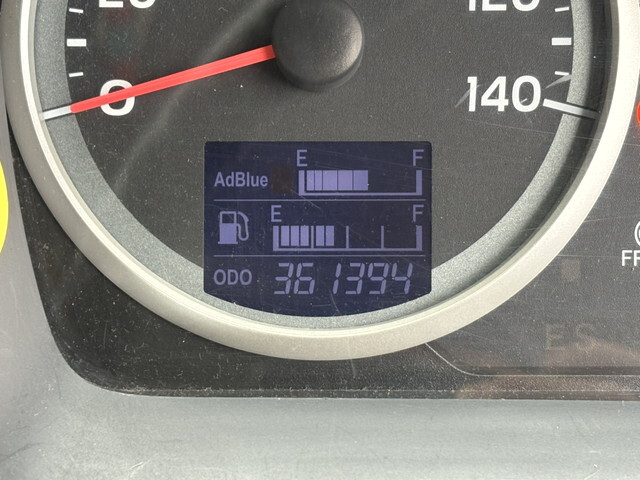 日野プロフィアトレーラーヘッド（トラクターヘッド）大型（10t）[写真22]