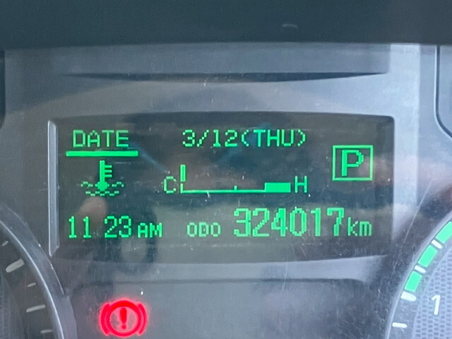 三菱ふそうキャンター平ボディ小型（2t・3t）[写真27]