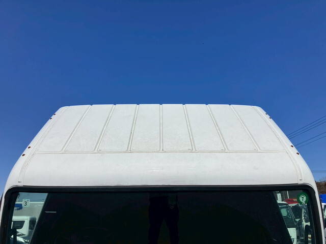三菱ふそうキャンター平ボディ小型（2t・3t）[写真33]