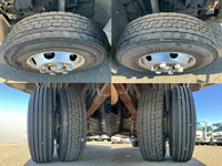 三菱ふそうキャンター平ボディ小型（2t・3t）[写真08]