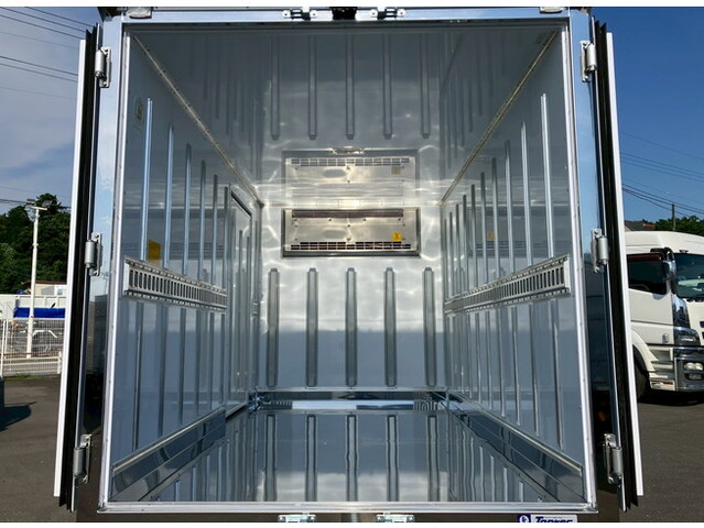 三菱ふそうキャンター冷凍車（冷蔵車）小型（2t・3t）[写真17]