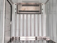 いすゞエルフ冷凍車（冷蔵車）小型（2t・3t）[写真13]