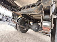 いすゞエルフ冷凍車（冷蔵車）小型（2t・3t）[写真17]