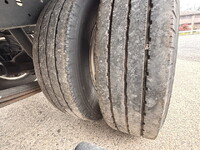 いすゞエルフ冷凍車（冷蔵車）小型（2t・3t）[写真20]